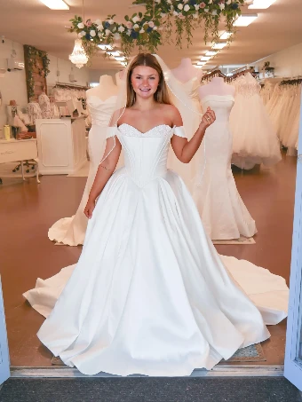 Bijela Bridal Collection Antoinette #0 default Candlelight thumbnail