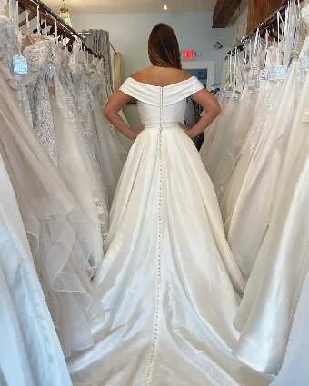 Bijela Bridal Collection Jolie in Taffeta #1 Candlelight thumbnail