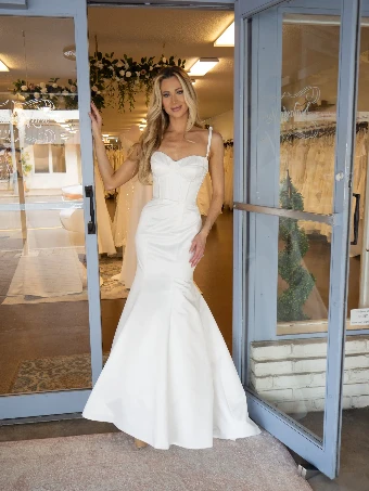 Bijela Bridal Collection Jade in Satin #0 default Candlelight/Ivory thumbnail