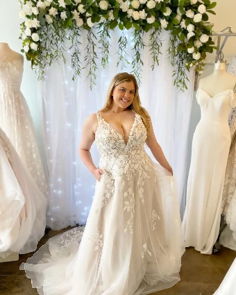 Bijela Bridal Collection Evie #0 Ivory/Mocha thumbnail
