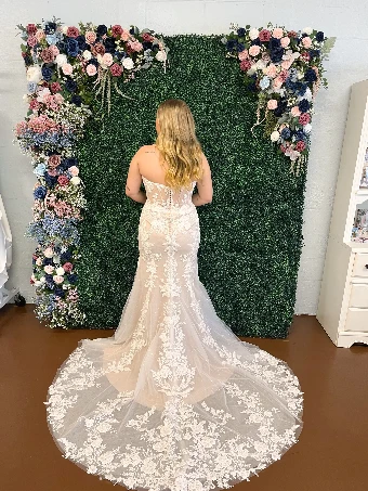 Bijela Bridal Collection Keira #1 Ivory/Dark Champagne thumbnail