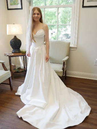 Bijela Bridal Collection Emmie #4 Ivory thumbnail