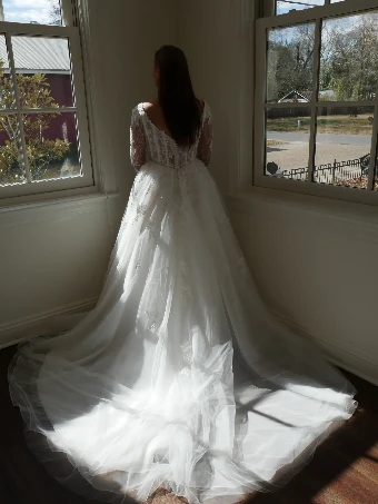 Bijela Bridal Collection Iris #3 Ivory thumbnail