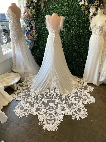 Bijela Bridal Collection Maggie #1 thumbnail