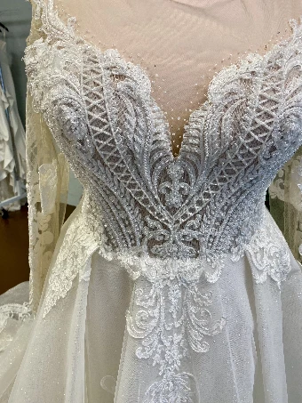 Bijela Bridal Collection Valentina #2 thumbnail