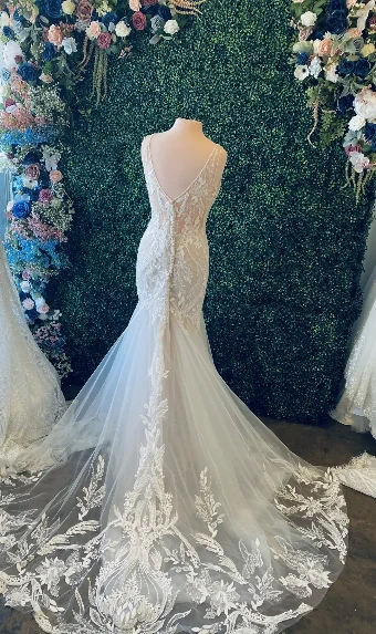 Bijela Bridal Collection Janessa #1 thumbnail